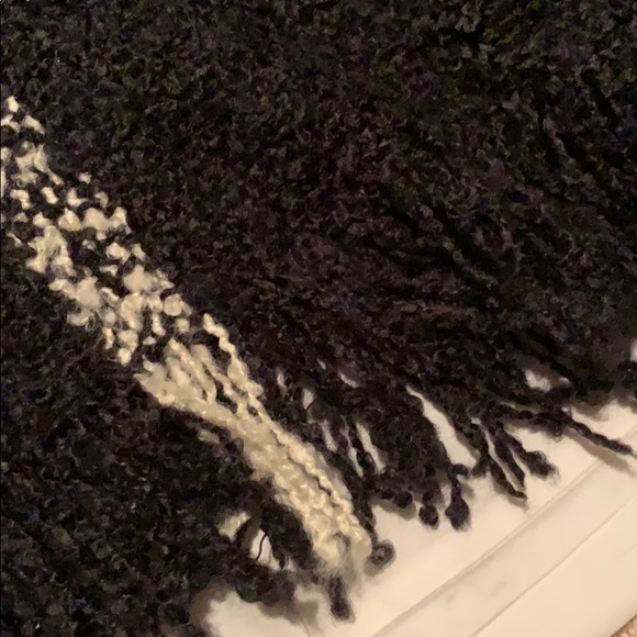 Cozy Black Poncho- Olivia Sky - Picture 3 of 4